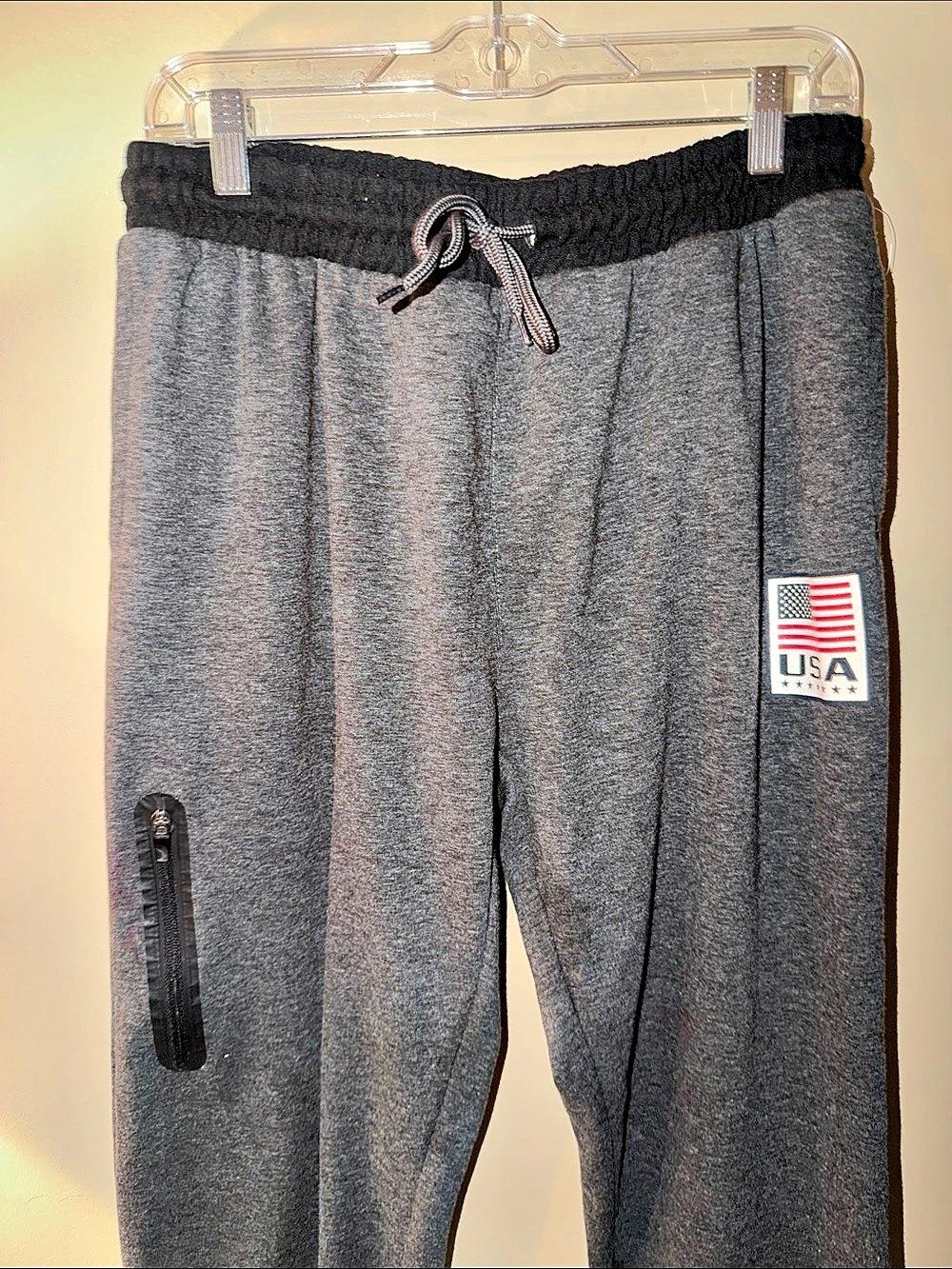 Eleven Gray Jogger Pants Size Large Like New